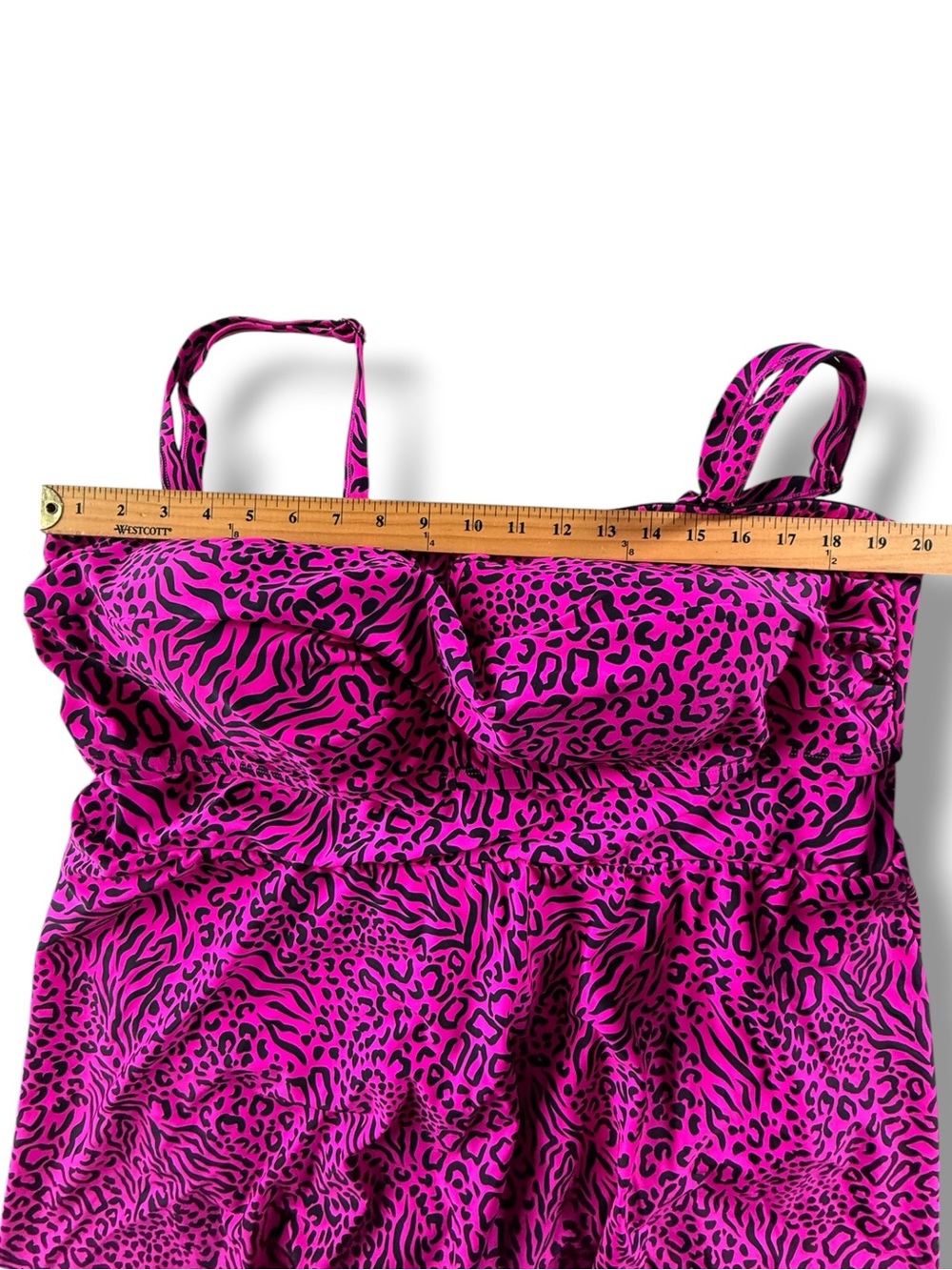 Torrid Wireless Bandeau Swim Dress Size 4X in Wild Leopard Pink Glo - Picture 7 of 8